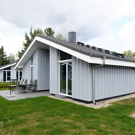 Mit Sauna Im Mirow Σπίτι διακοπών *